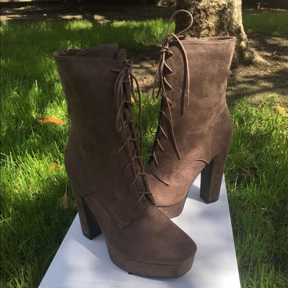 Vegan Chunky heel lace up PLATFORM ANKLE BOOTS - Picture 4 of 8